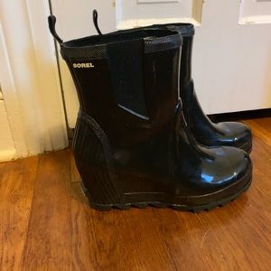 Sorel rain boots